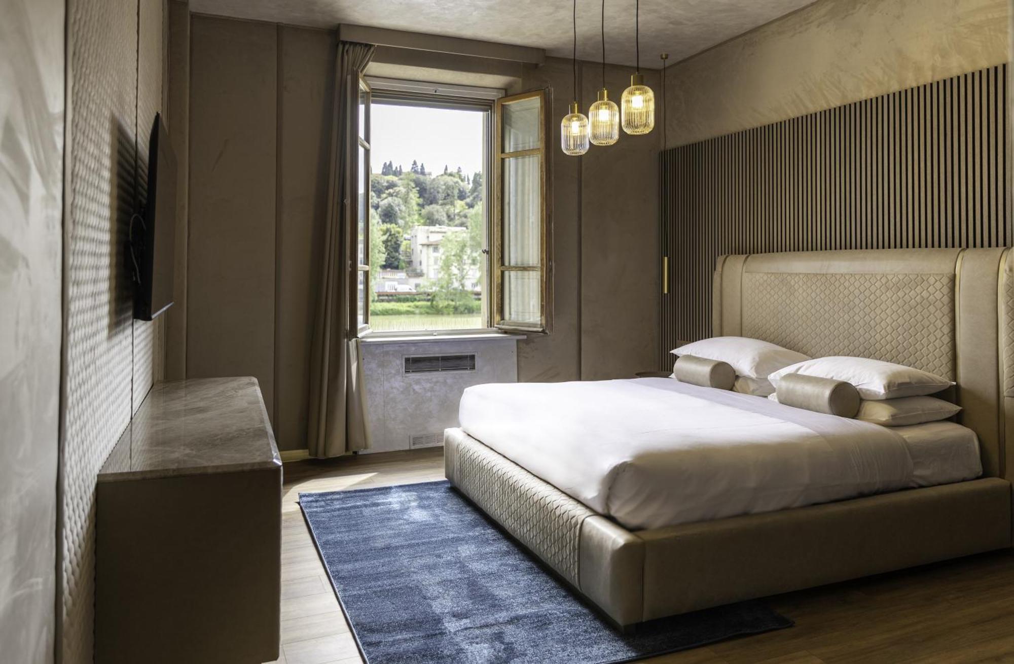 Отель Le Reve De Naim Firenze Экстерьер фото